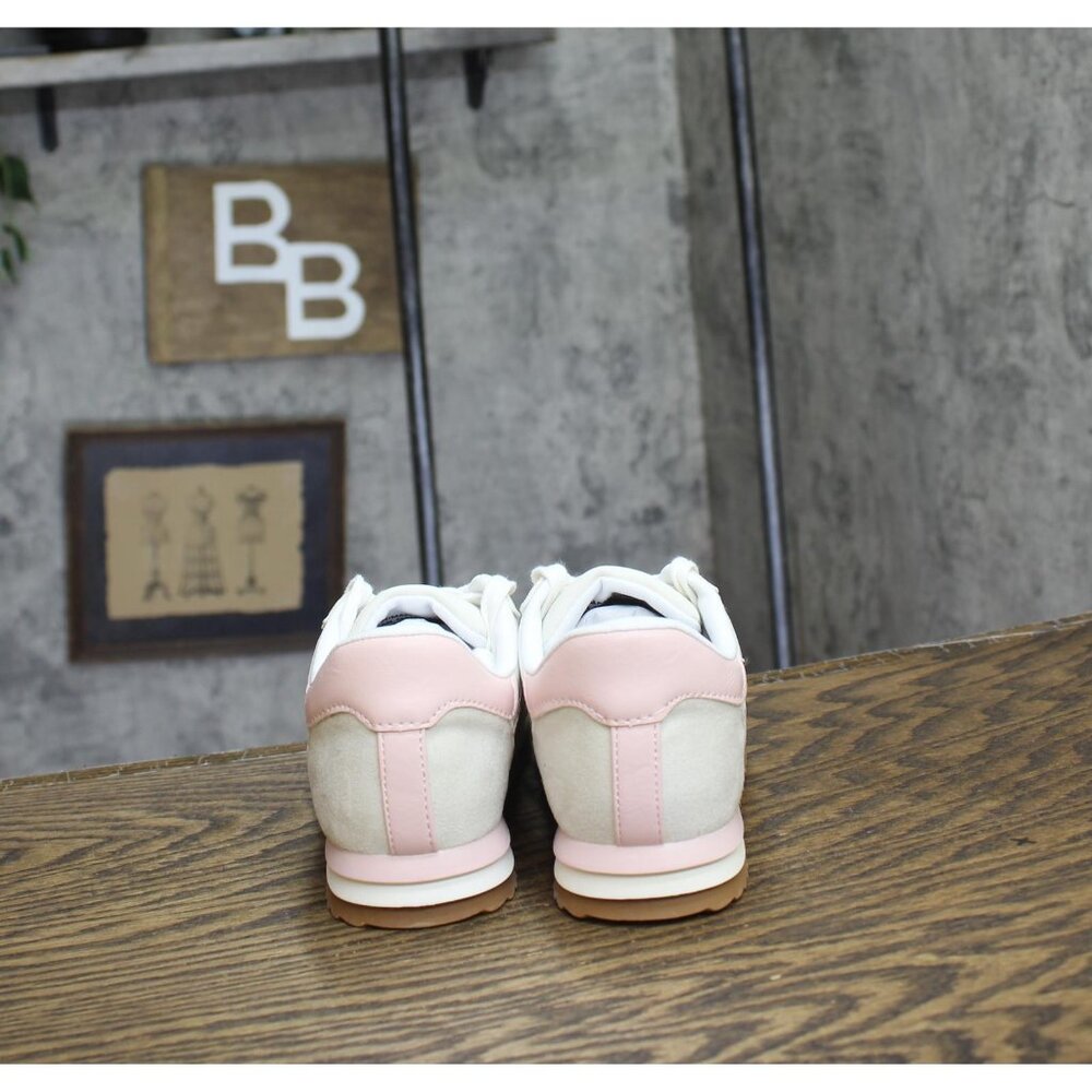 NWT On 34th Womens Madisonn Colorblock Sneakers 10020078700 Tan / Pink / Bone 5M - Picture 8 of 11